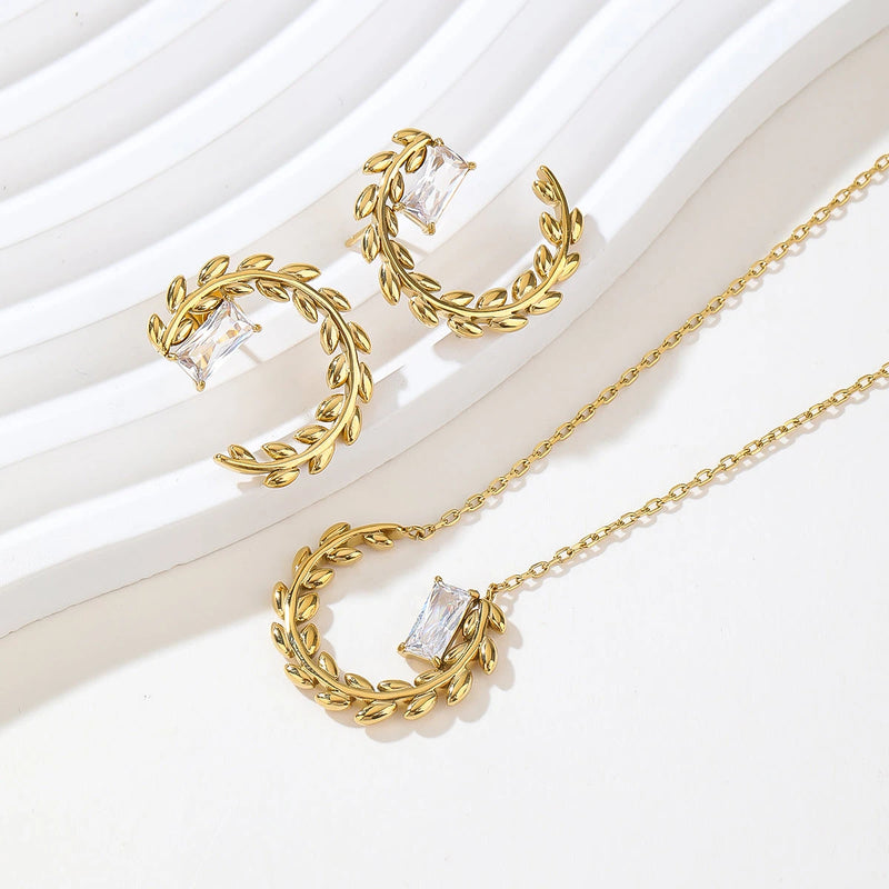 Gold Leaf Wreath Earrings and Pendant Necklace Set - Sculpted Botanical Jewelry